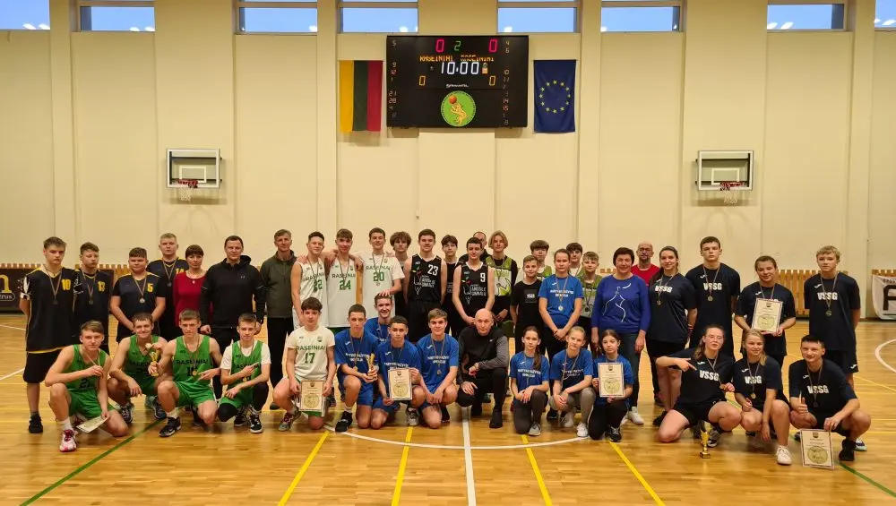 Raseiniuose vyko mokyklų žaidynių 3×3 krepšinio varžybos