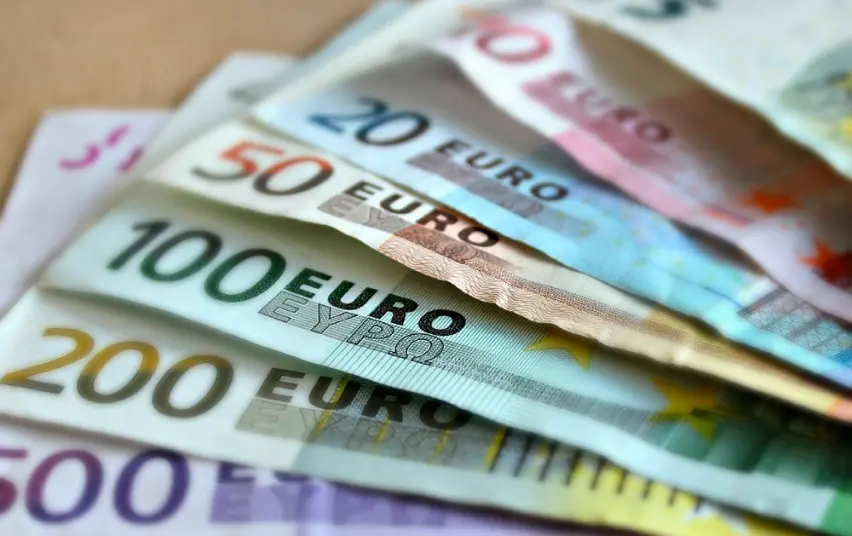 Iki metų pabaigos ūkininkus pasieks 194 mln. eurų parama už deklaruotus plotus