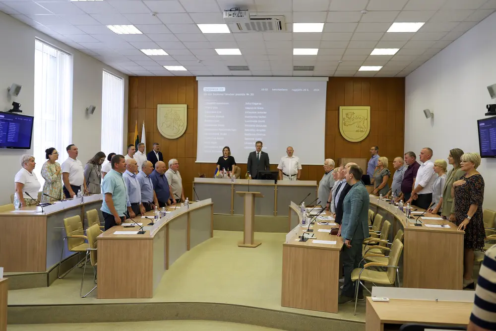 Taryba posėdyje skyrė lėšų olimpiečiams, sodininkų bendrijoms, daugiabučių namų bendrijoms ir bibliotekai