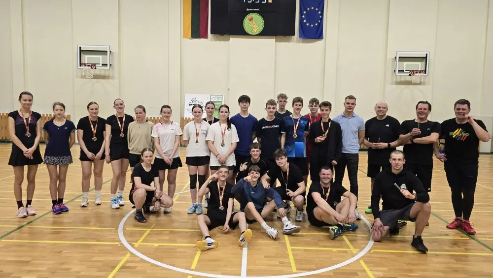 Raseiniuose – badmintono turnyras Raseinių badmintono klubo 15-mečiui paminėti