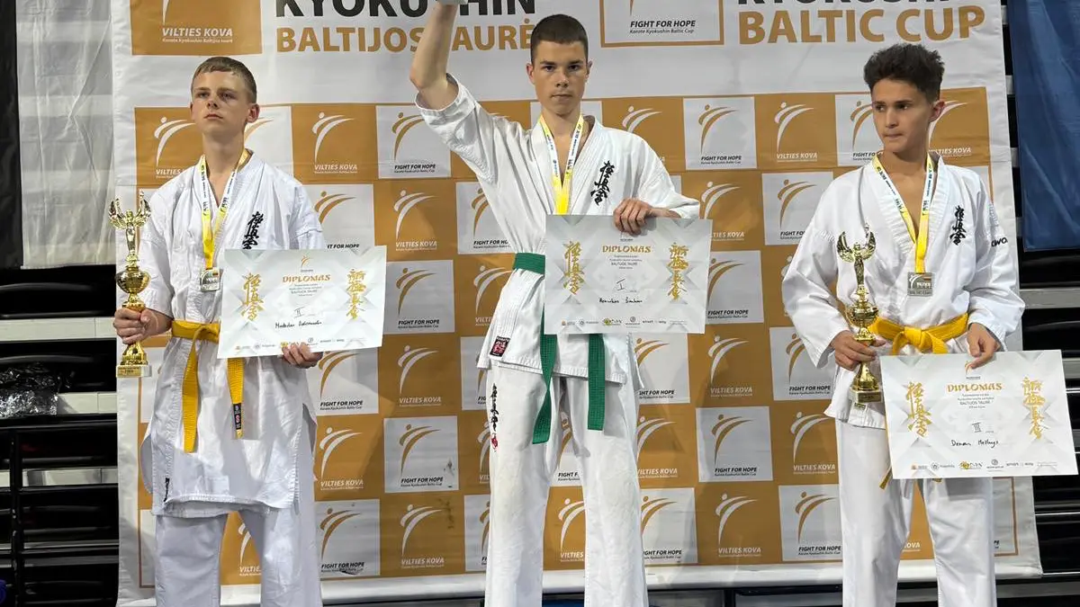 „SEIPAI“ sezono pabaigą vainikavo stipriu pasirodymu tarptautinėse varžybose