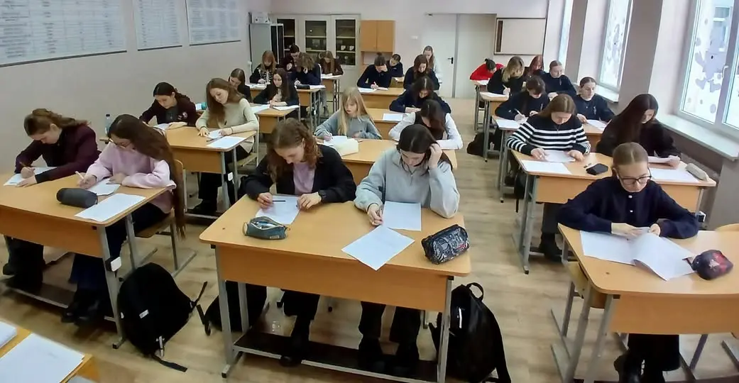 Raseiniuose vyksta lietuvių kalbos ir literatūros olimpiados savivaldybės etapas