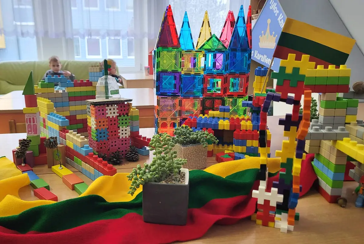 Savaitė be popieriaus lapo – kai kūryba gimsta iš to, kas jau buvo…