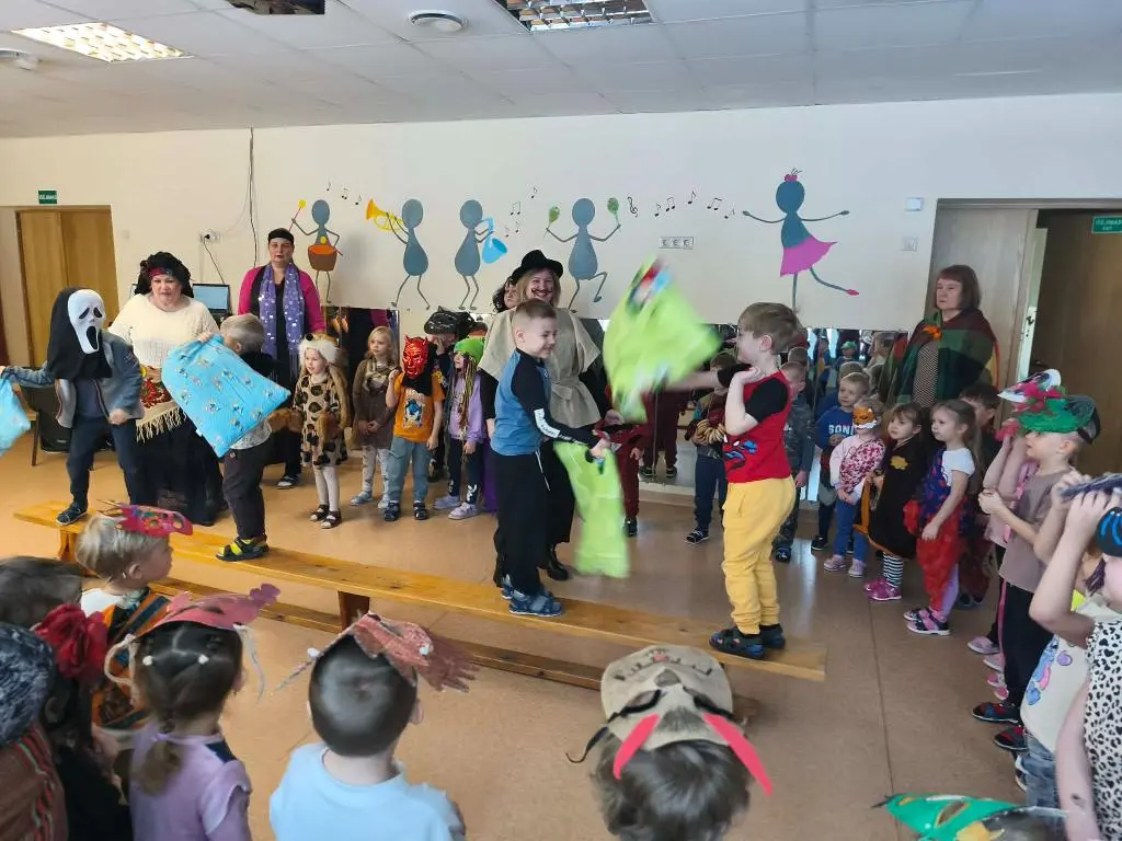Užgavėnių šventė Raseinių lopšelyje–darželyje „Saulutė“