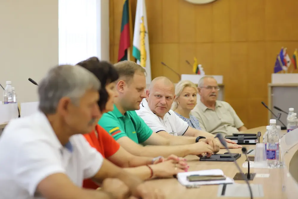 Balsavimas: Raseinių rajono savivaldybės mero administracijos darbas