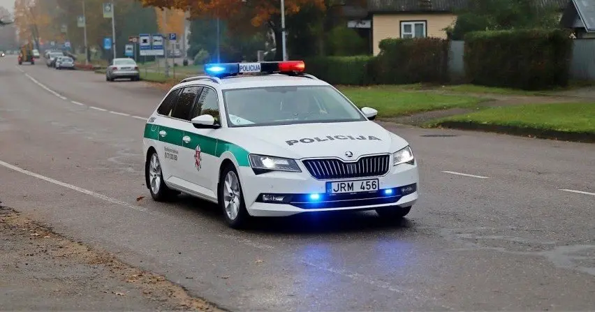Smurtas ir vandalizmas Šakių rajone: pradėti du ikiteisminiai tyrimai
