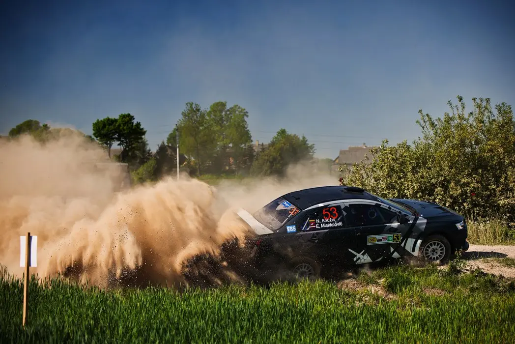 „Rally Žemaitija“ – sekundžių karą laimėjo V. Žala