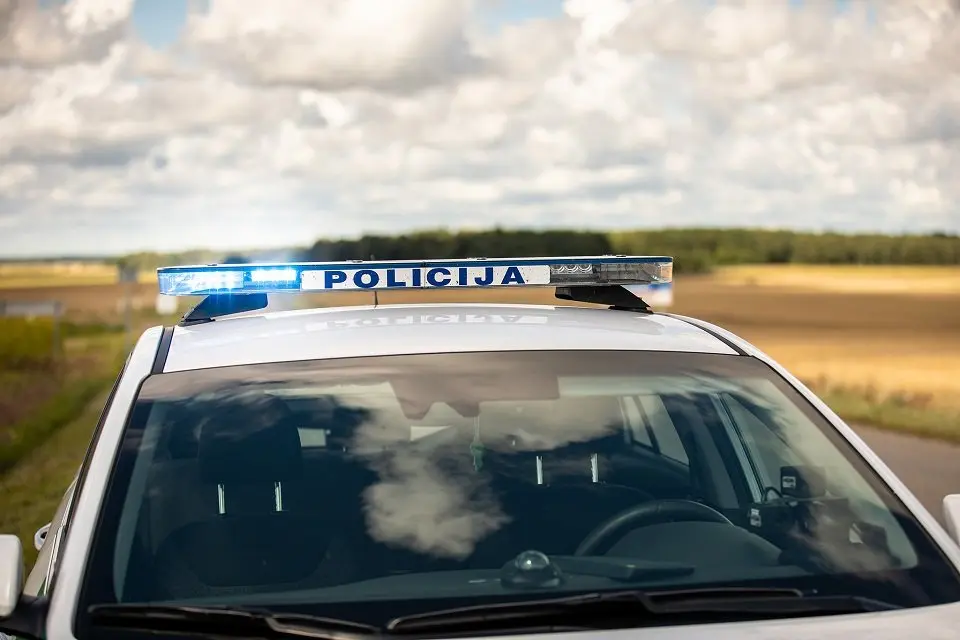 Šakių rajone iš įmonės patalpų pavogti darbo įrankiai ir medžiagos