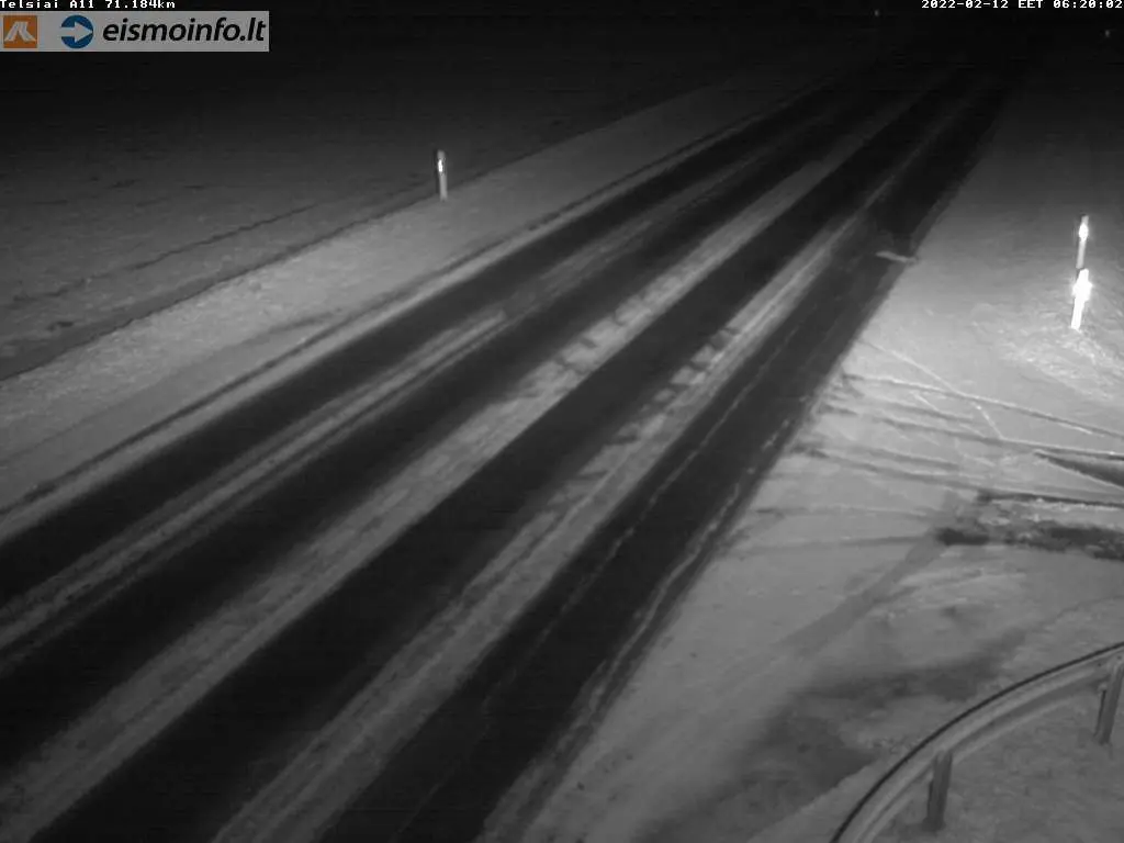 Eismo sąlygas sunkina plikledis!