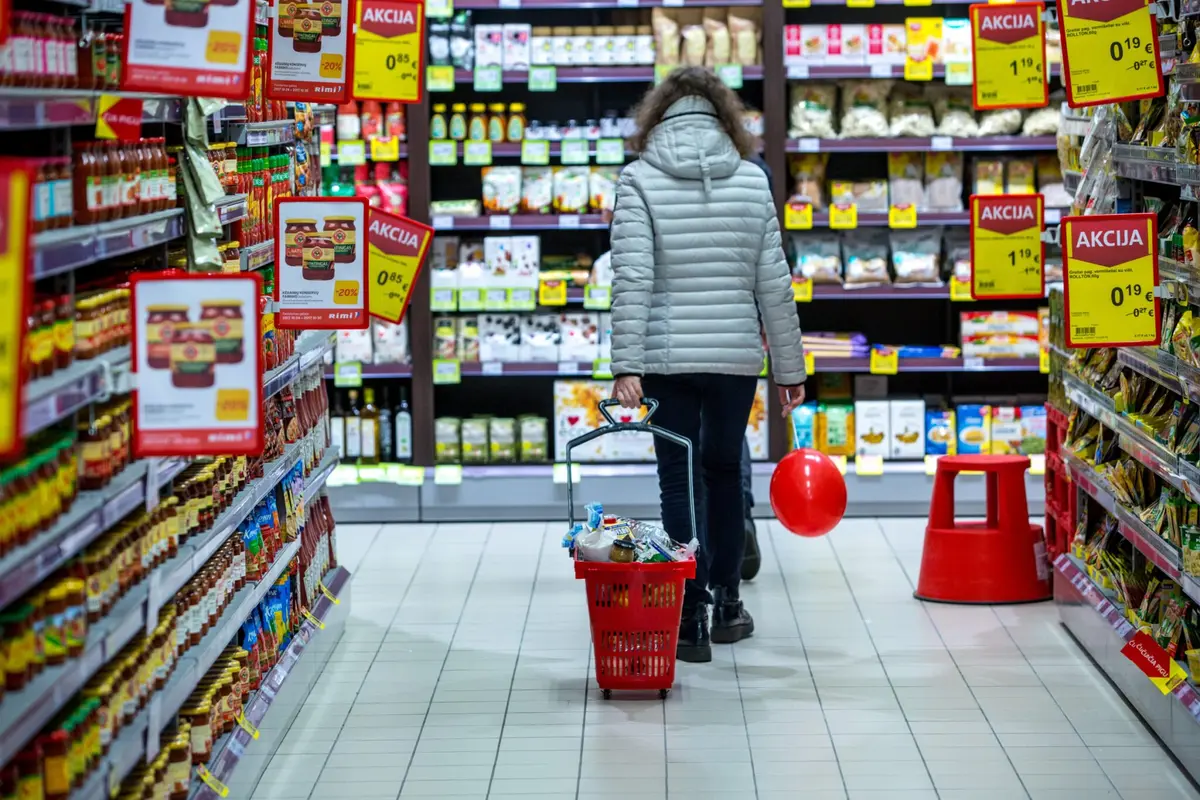 Norintiems sutaupyti kelis eurus: kuriuose prekybos centruose pigiausios prekės?