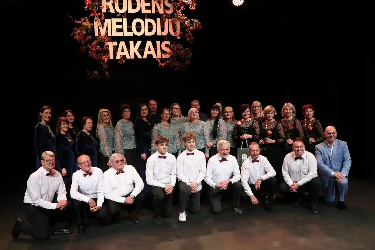 Festivalyje ,,Rudens melodijų takais” pasirodė vokalinė grupė ,,Šilojaus vyrai”