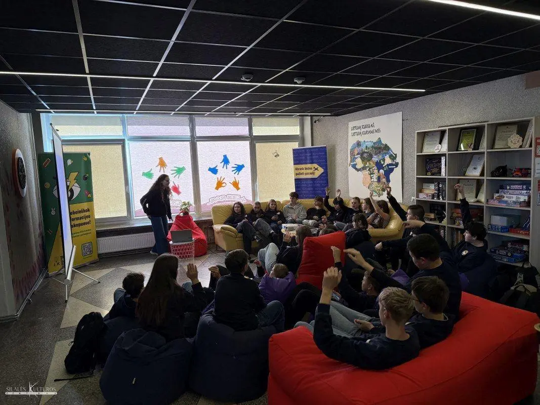 Atvirame jaunimo centre lankėsi Šilalės Dariaus ir Girėno progimnazijos mokiniai