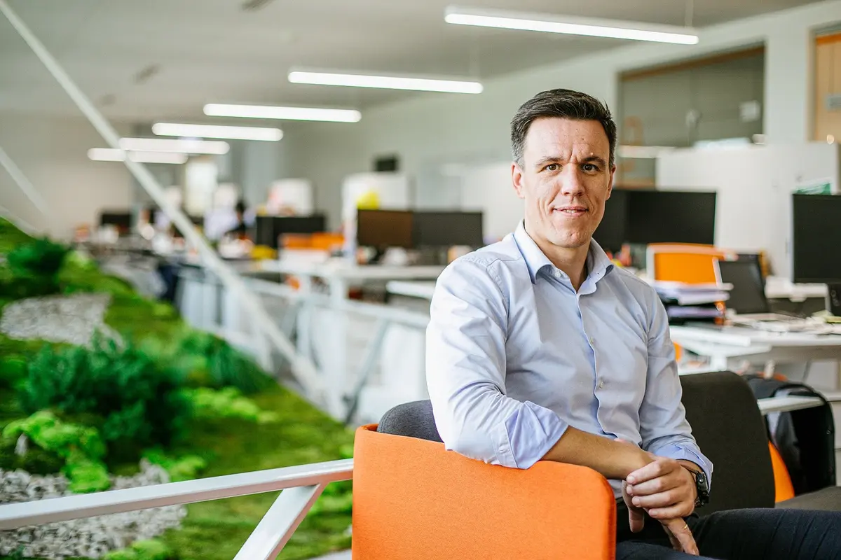 Gyventojams siūlomos elektros kainos ir toliau traukiasi