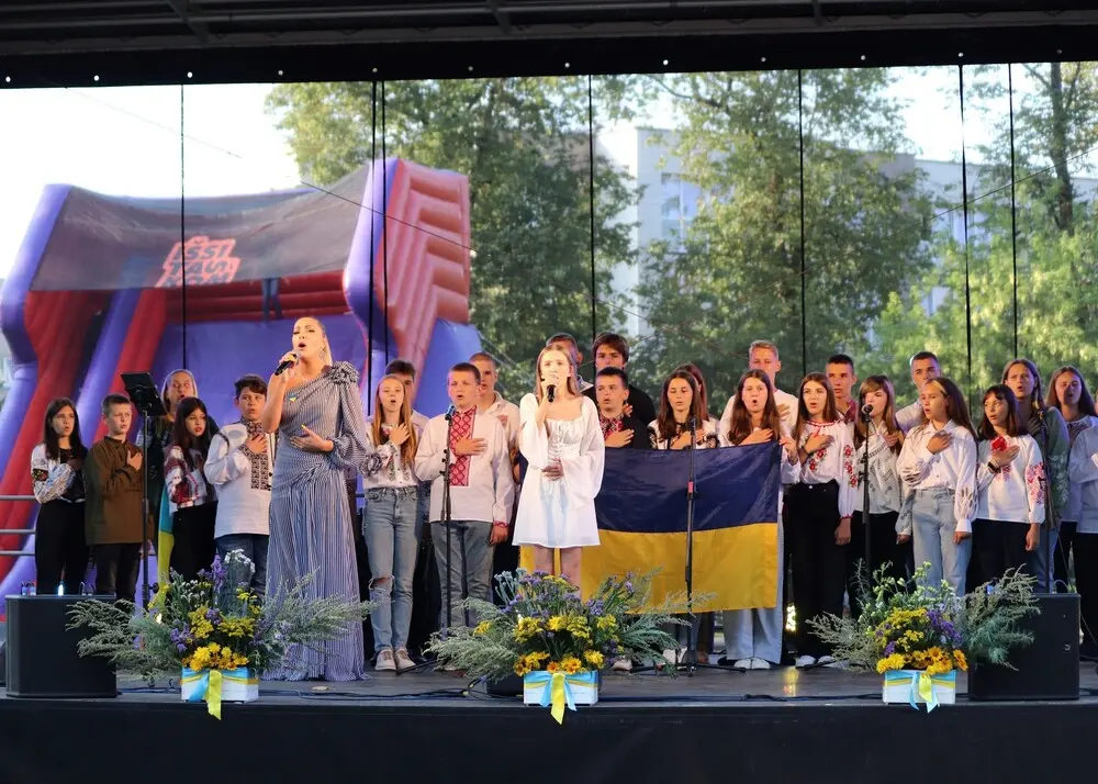 Ukrainiečių vaikų stovykla subūrė visą bendruomenę kilniam tikslui