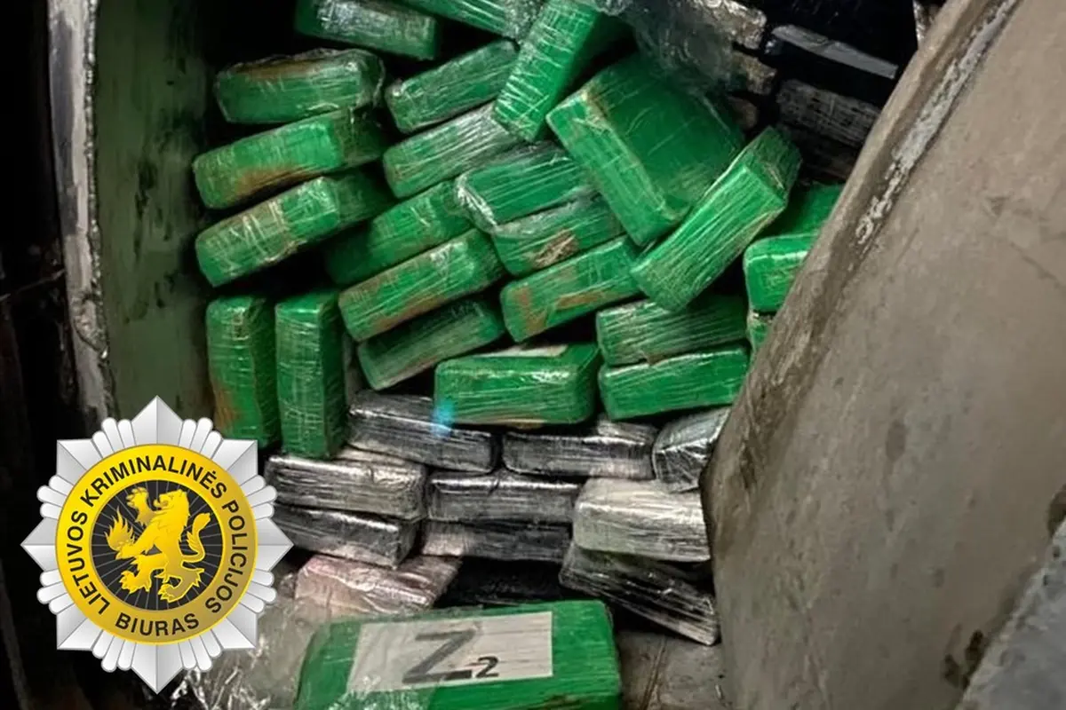 Sulaikyti organizuotos narkotikų kontrabandos grupės nariai. Nusikalstamą veiklą vykdė tarptautiniu mastu