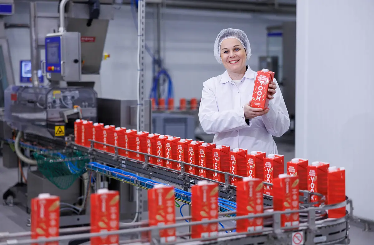 Pirmoji Baltijos šalyse avižų gėrimų gamykla, į kurią investuota 13 mln. EUR, pradėjo gamybą