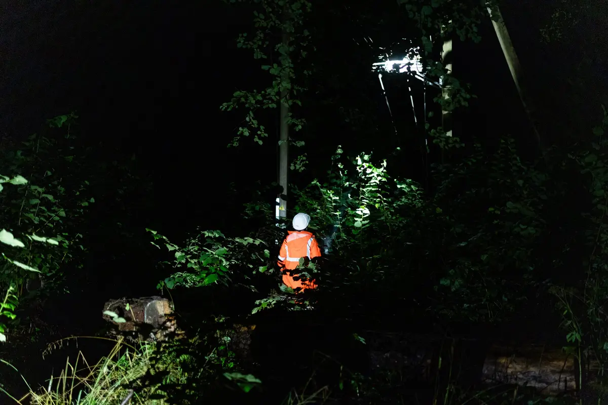 Elektros tiekimas nuo audros pradžios atstatytas jau maždaug pusei gyventojų