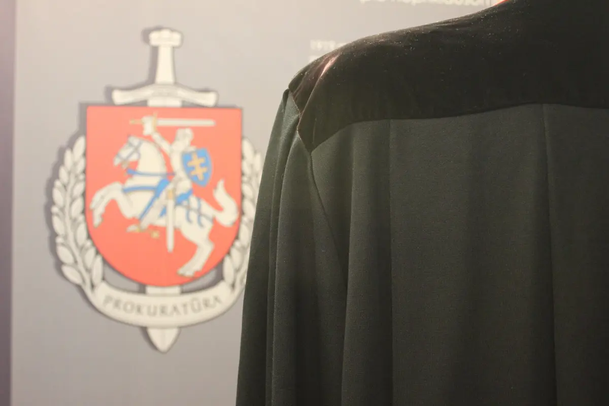 Iš pareigų atleista Marijampolės apylinkės prokuratūroje dirbusi prokurorė