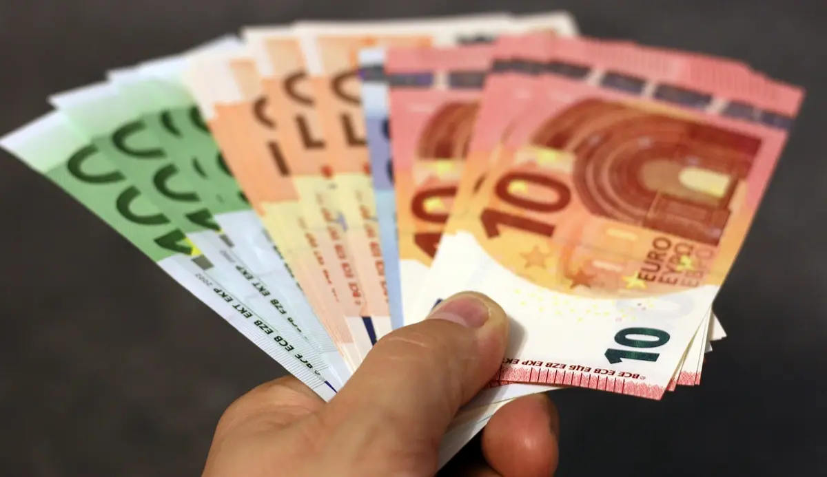 Buvęs Jonavos rajono savivaldybės tarybos narys nuteistas dėl piktnaudžiavimo ir kitų nusikaltimų
