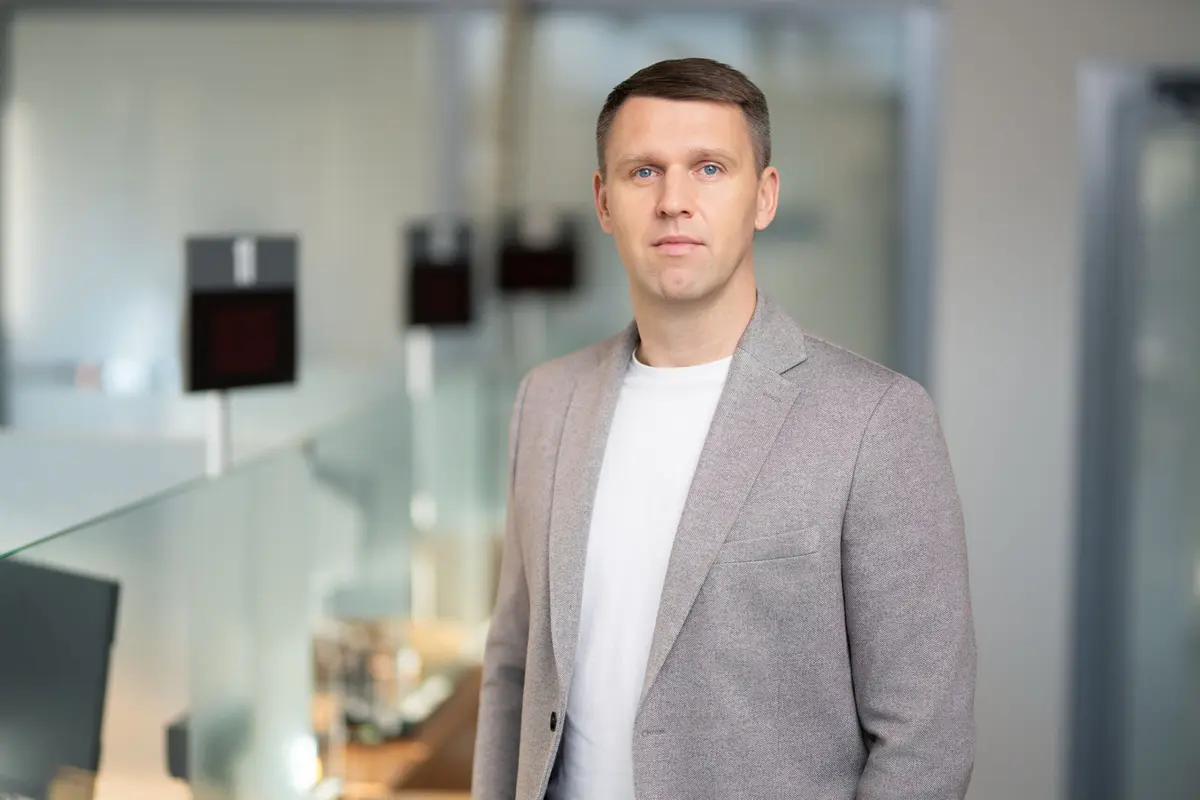 „Regitra“ atliko socialinį eksperimentą: ar sėstumėte į automobilį, kurį vairuoja teisės tam neturintis žmogus?